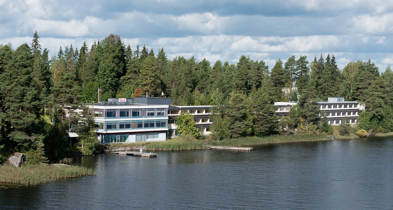 Hotelli Varsavuori.