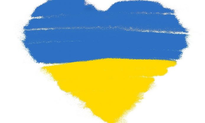 Sydän Ukrainan lipun väreissä.