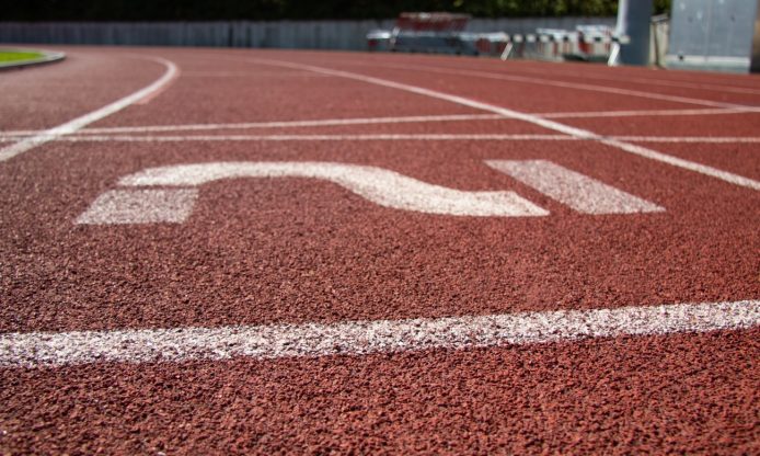 Lähikuva juoksuradasta.