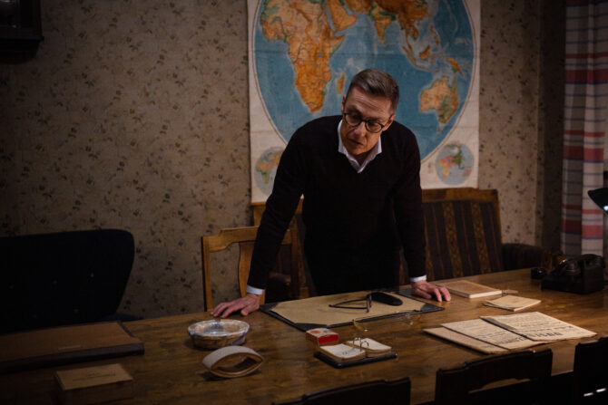 Presidentti Stubb Päämajamuseossa.