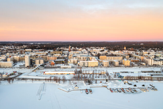Ilmakuva Mikkelin satamasta talvella.