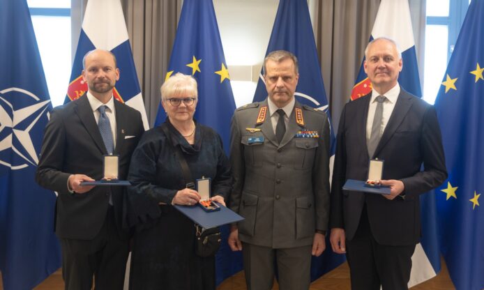 Ansiomitalin saaneet henkilöt.