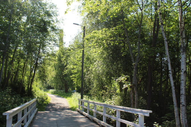 Kävelysilta.